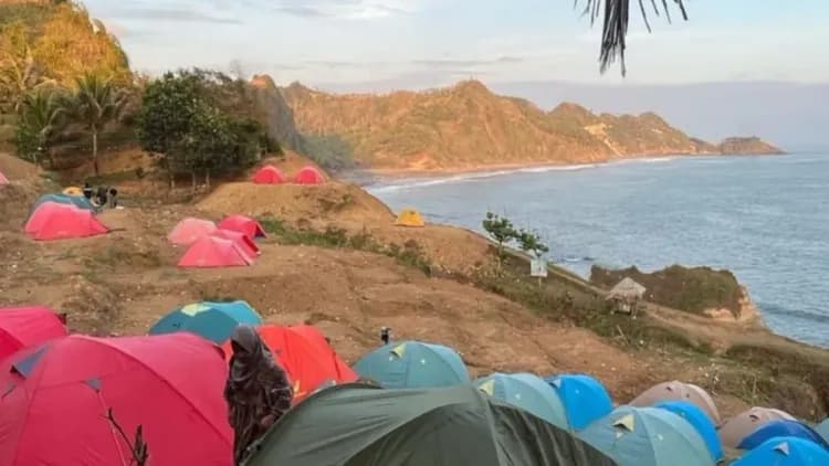 Camping Ground Menganti